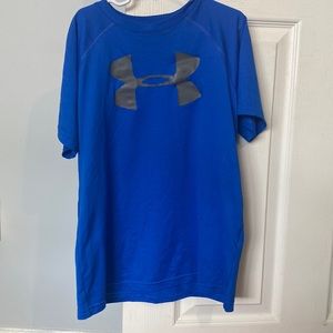 Boys under armour t-shirt